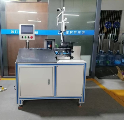 Máquina de moldagem e corte de bobinas em espiral de metal único Pressão de ar 1,5 KW Fornecido pelo cliente